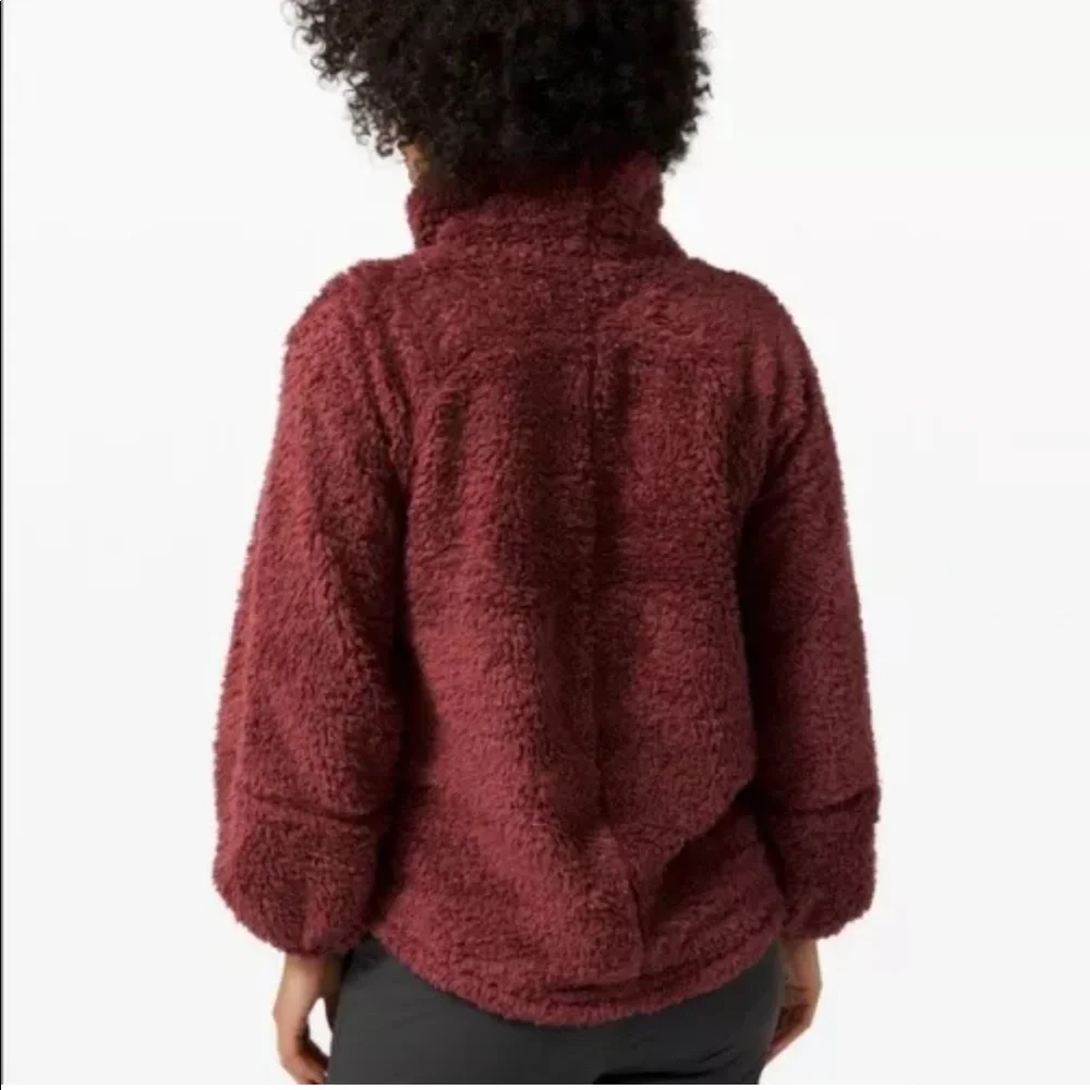 Lululemon XS/S Warm Restore Sherpa Pullover
